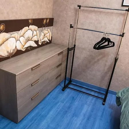 Maison De Restylée Avec Jardin, Proche Gare Hébergement de vacances *