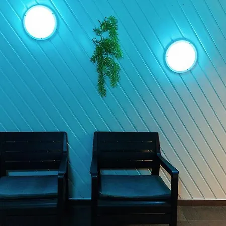 Maison De Restylee Avec Jardin, Proche Gare