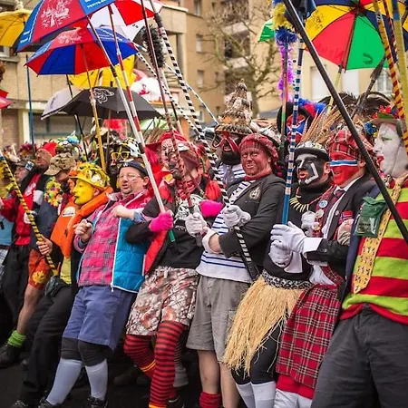Maison De Restylee Avec Jardin, Proche Gare Dom wakacyjny Dunkierka