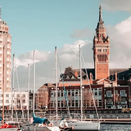 Dom wakacyjny Maison De Restylee Avec Jardin, Proche Gare