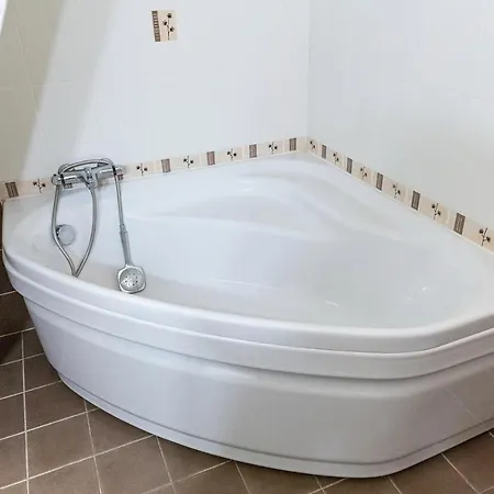 Prázdninový dům Maison De Restylee Avec Jardin, Proche Gare *