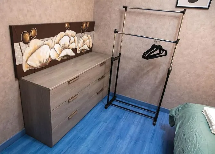 Maison De Restylée Avec Jardin, Proche Gare Hébergement de vacances *