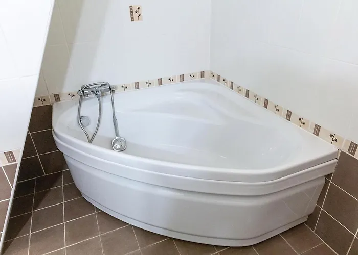 Hébergement de vacances Maison De Restylée Avec Jardin, Proche Gare *