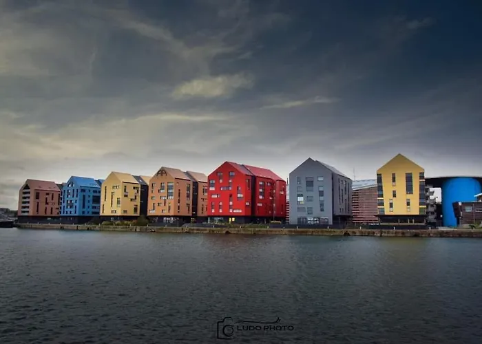 Hébergement de vacances Maison De Restylée Avec Jardin, Proche Gare *