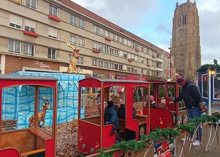 Maison De Restylée Avec Jardin, Proche Gare Hébergement de vacances
