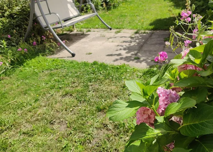 Maison De Restylée Avec Jardin, Proche Gare Hébergement de vacances